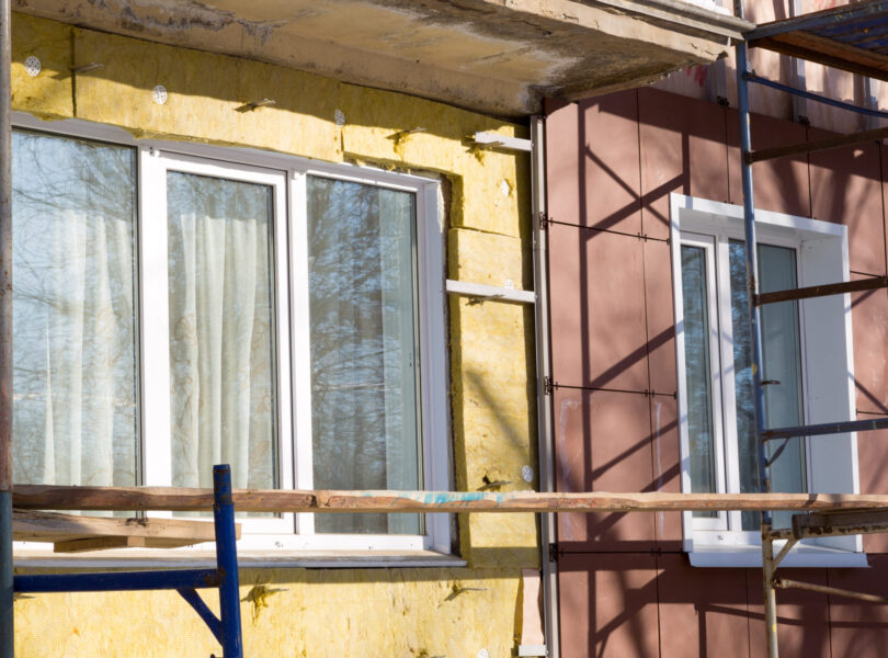 innenraum-eines-verlassenen-gebaudes